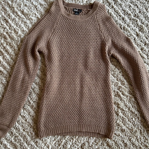 Knit top - Picture 1 of 1